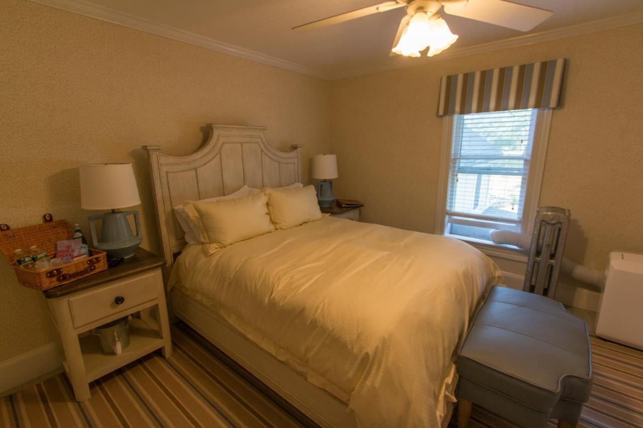 Inn At Tyler Hill Esterno foto