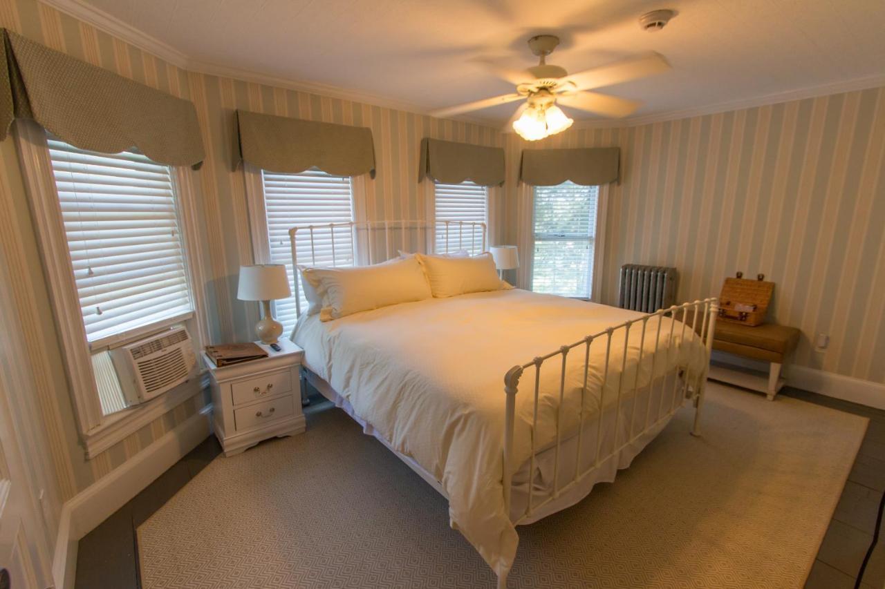 Inn At Tyler Hill Esterno foto